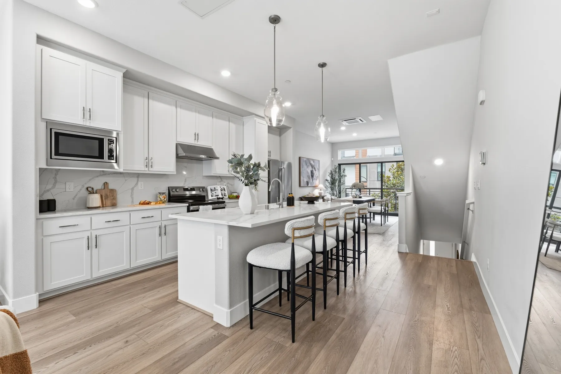 Photo 22 of 63, 185 Waters Park Cir, San Mateo, CA 94403