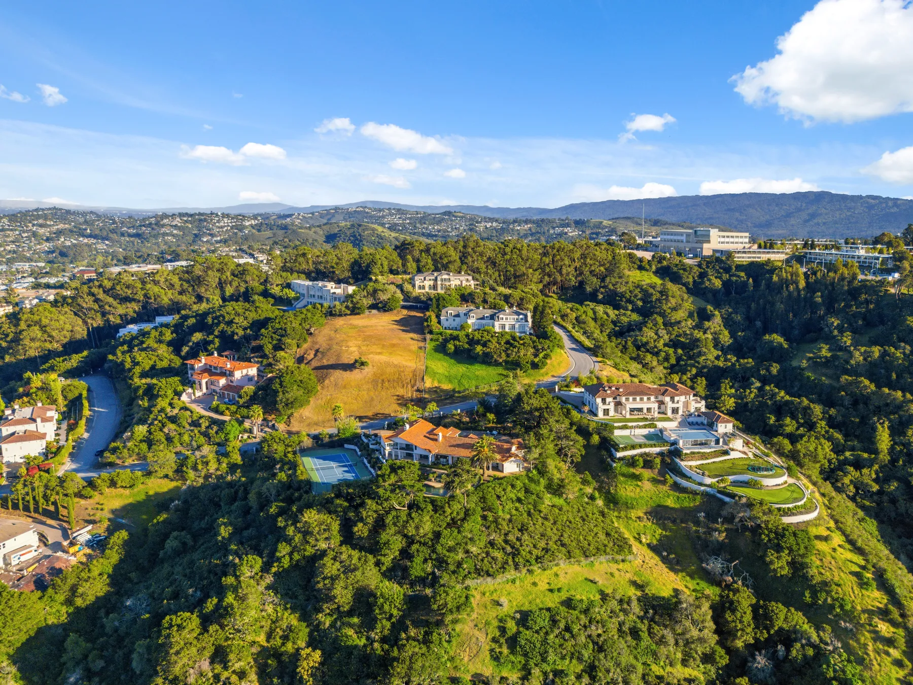 Photo 20 of 130, 200 Tobin Clark Dr, Hillsborough, CA 94010