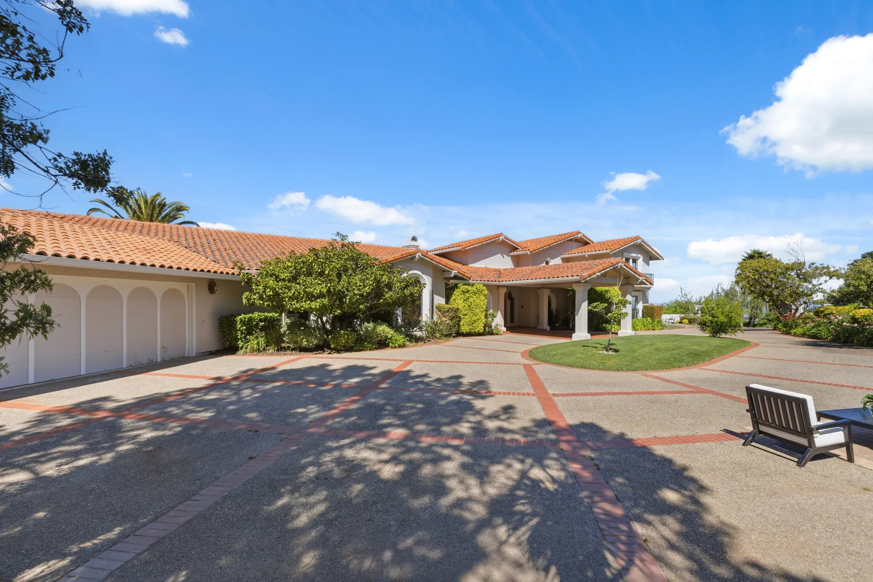 Photo 30 of 130, 200 Tobin Clark Dr, Hillsborough, CA 94010