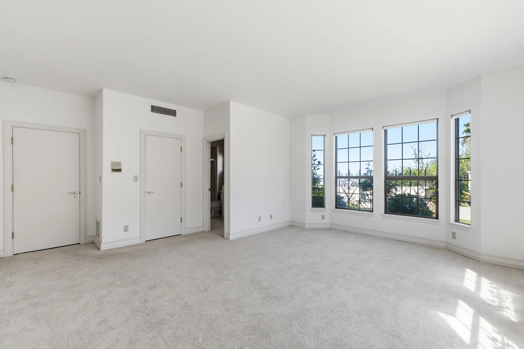 Photo 56 of 130, 200 Tobin Clark Dr, Hillsborough, CA 94010