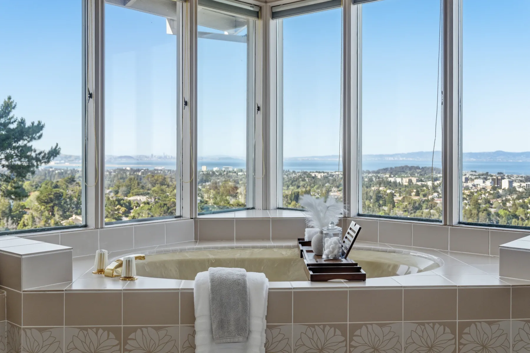 Photo 100 of 130, 200 Tobin Clark Dr, Hillsborough, CA 94010