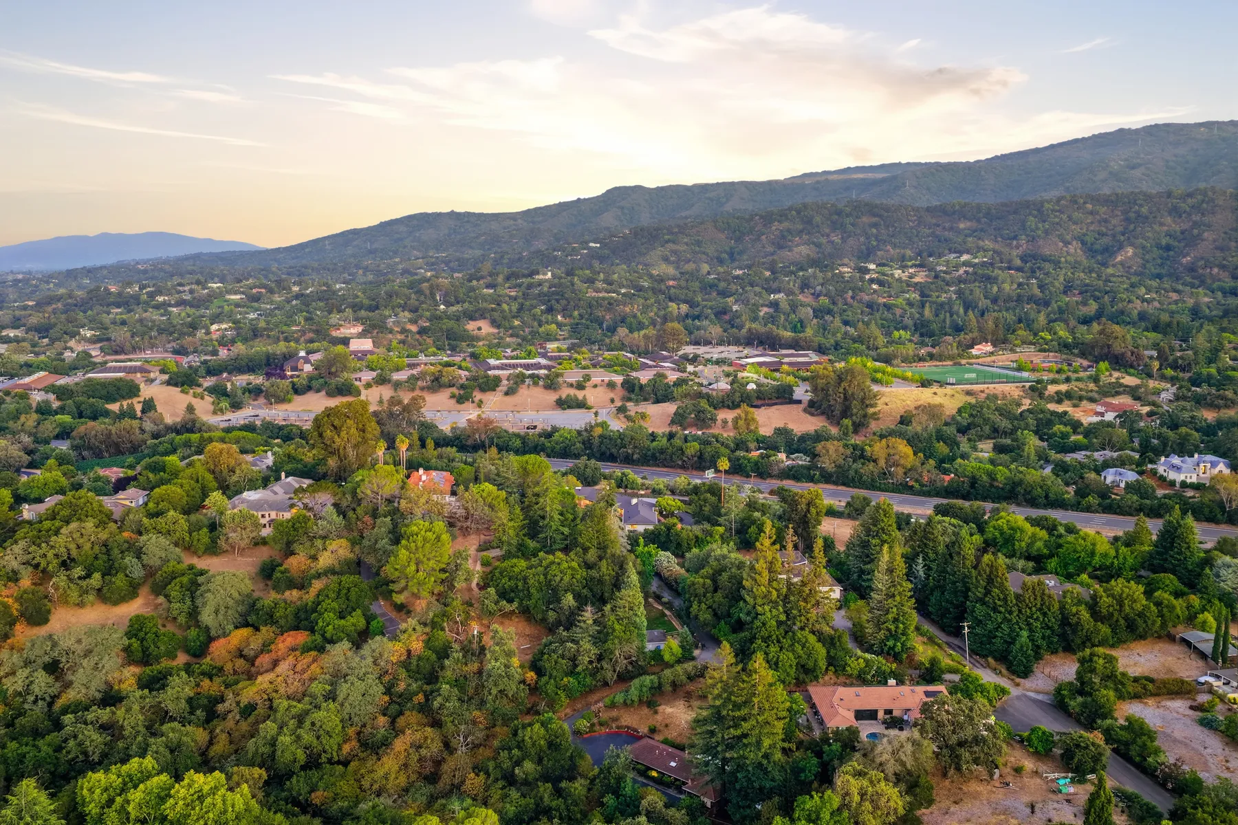 Photo 3 of 146, 26201 Dori Ln, Los Altos Hills, CA 94022