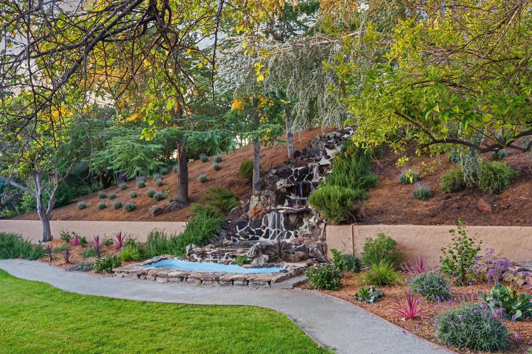 Photo 103 of 146, 26201 Dori Ln, Los Altos Hills, CA 94022
