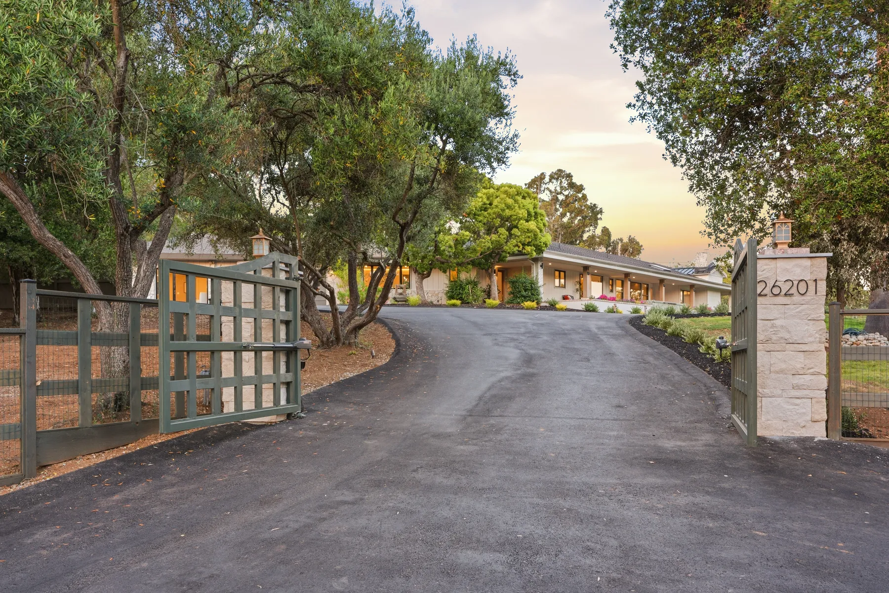 Photo 115 of 146, 26201 Dori Ln, Los Altos Hills, CA 94022