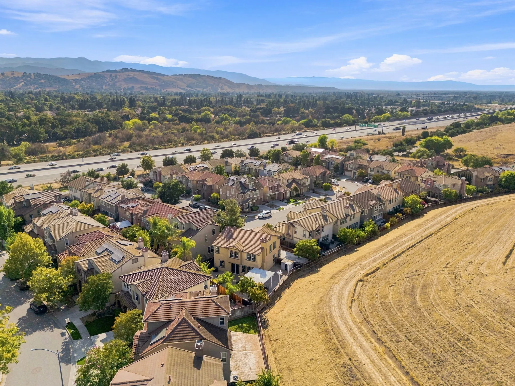 Photo 12 of 56, 7072 Goldenspur Loop, San Jose, CA 95138