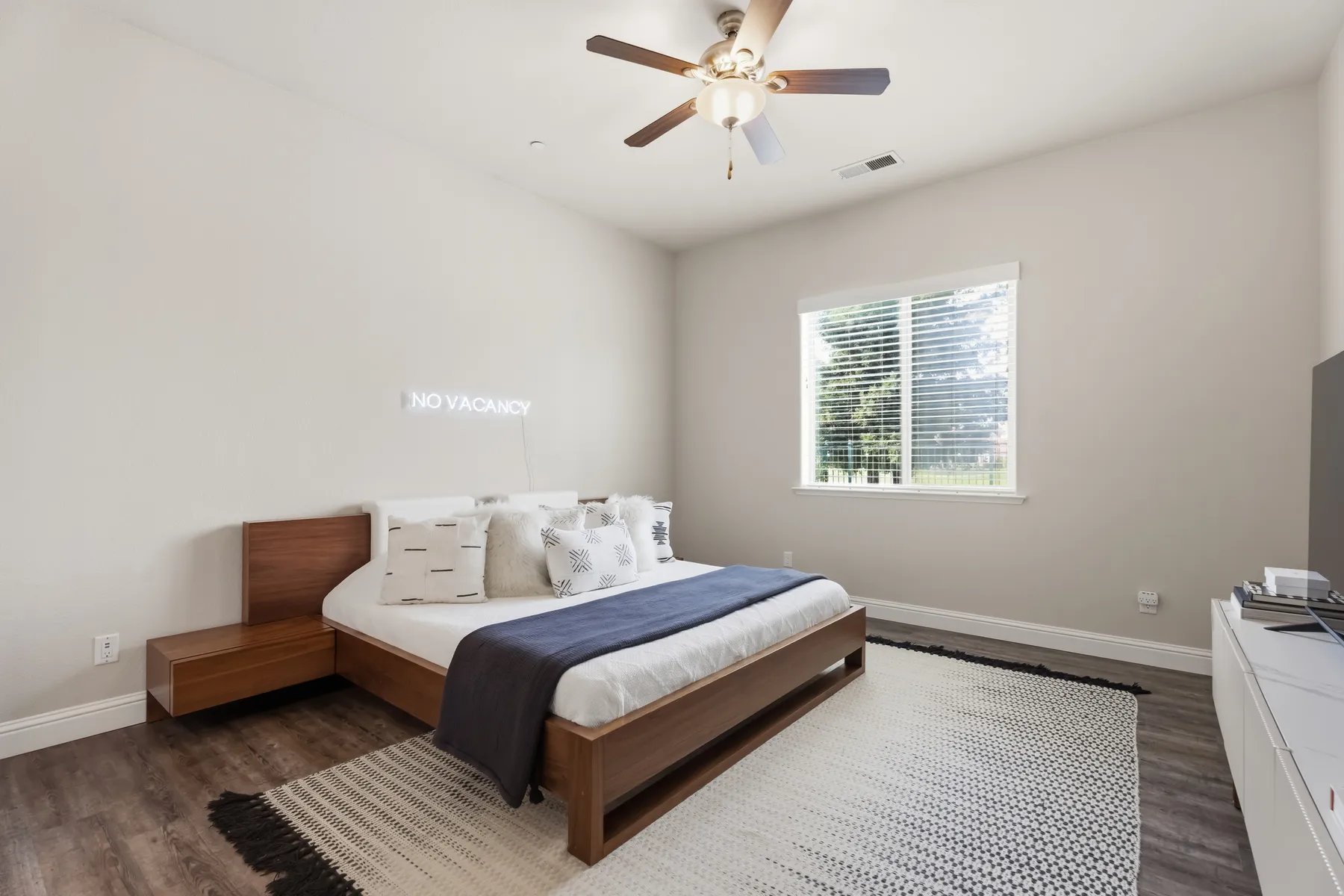 Photo 28 of 62, 1850 East Green Sage Avenue, Fresno, CA 93730