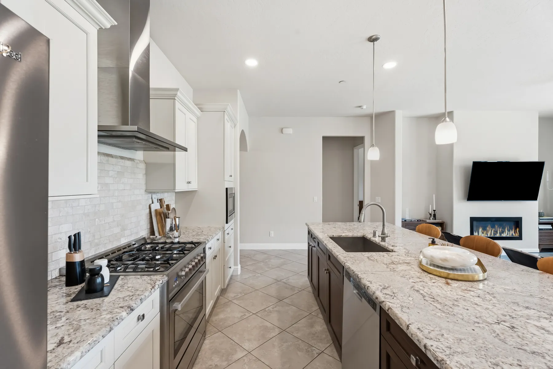 Photo 44 of 62, 1850 East Green Sage Avenue, Fresno, CA 93730