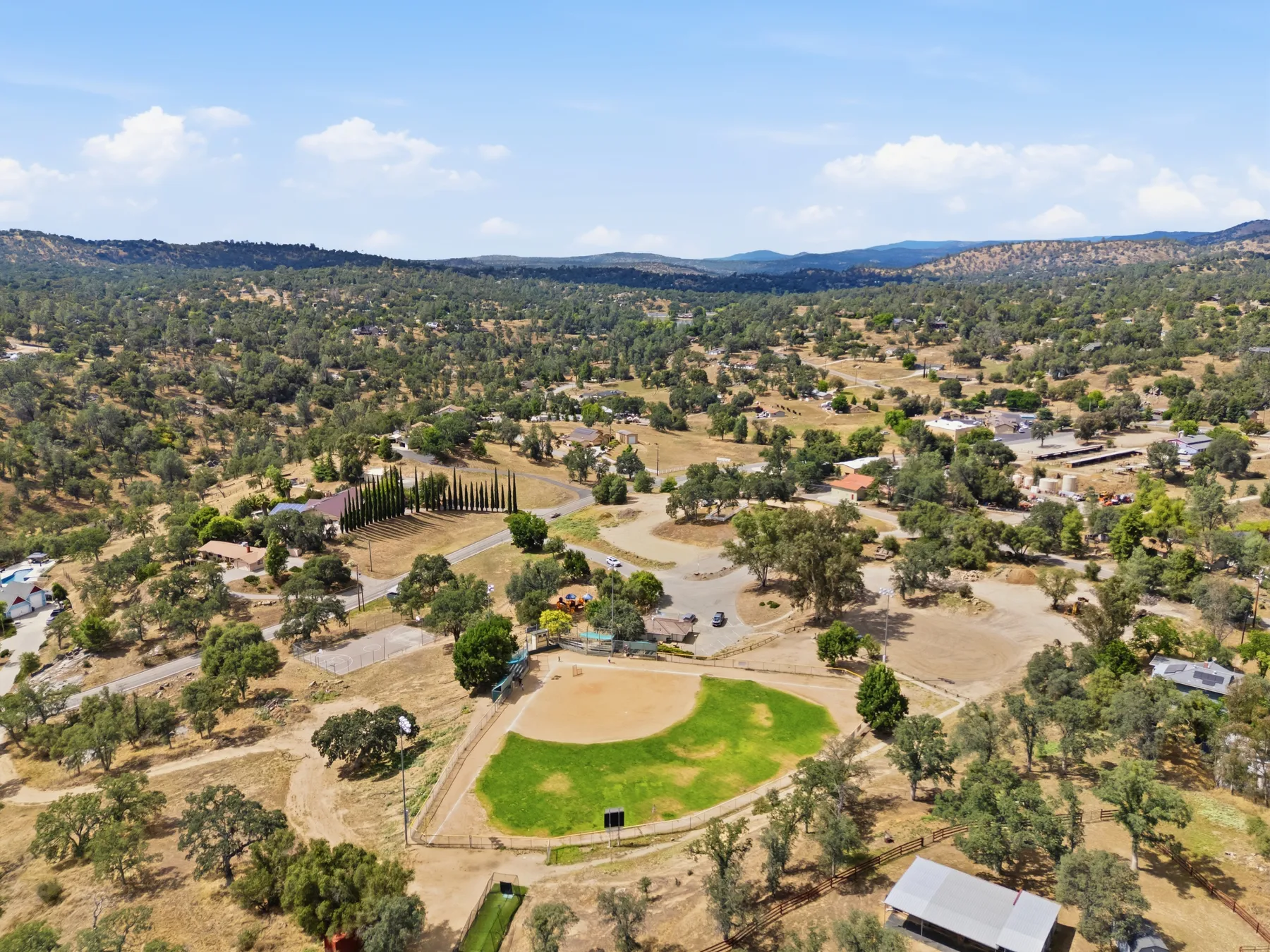 Photo 11 of 134, 41819 Lilley Mountain Dr, Coarsegold, CA 93614