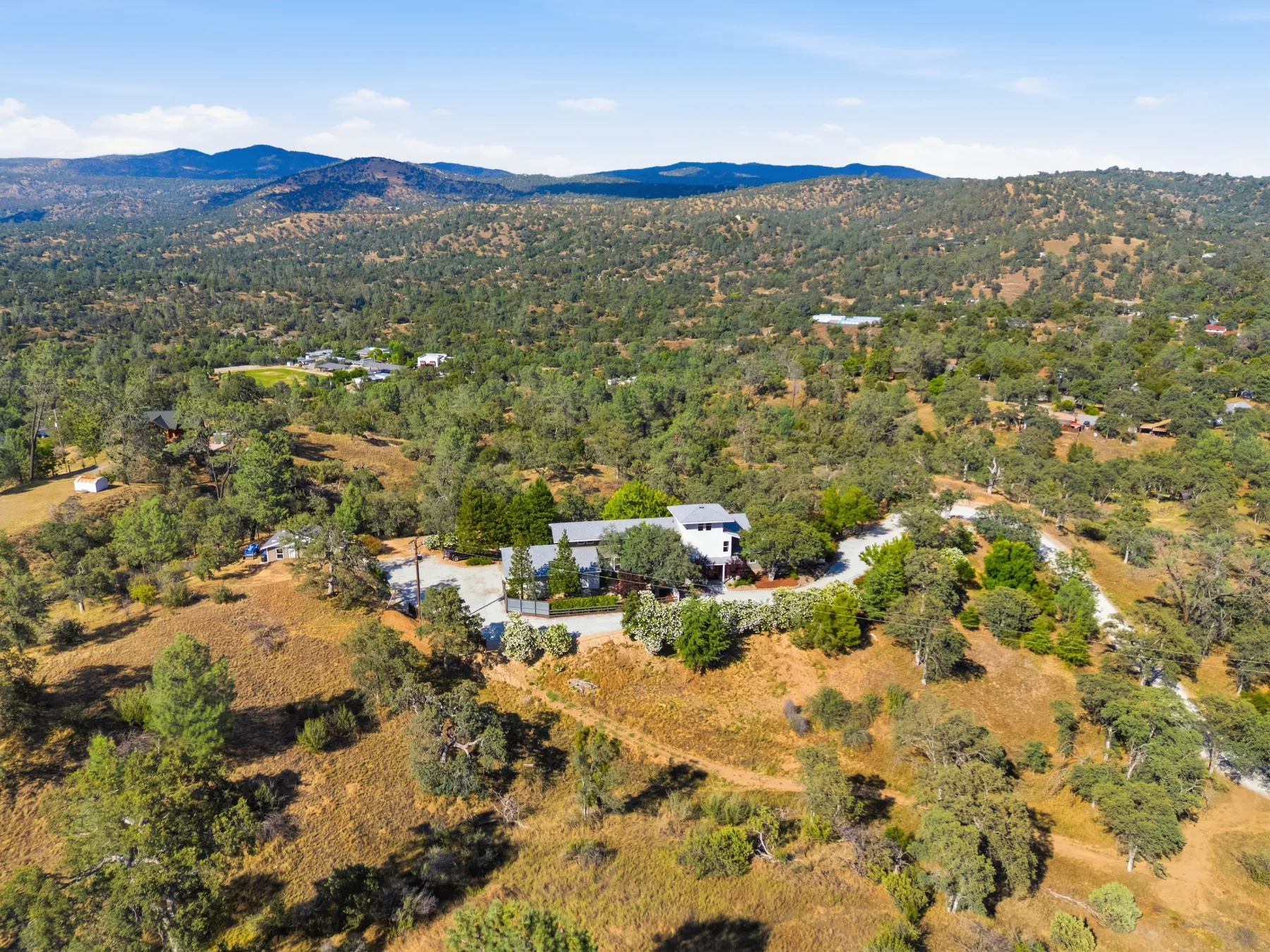 Photo 19 of 134, 41819 Lilley Mountain Dr, Coarsegold, CA 93614