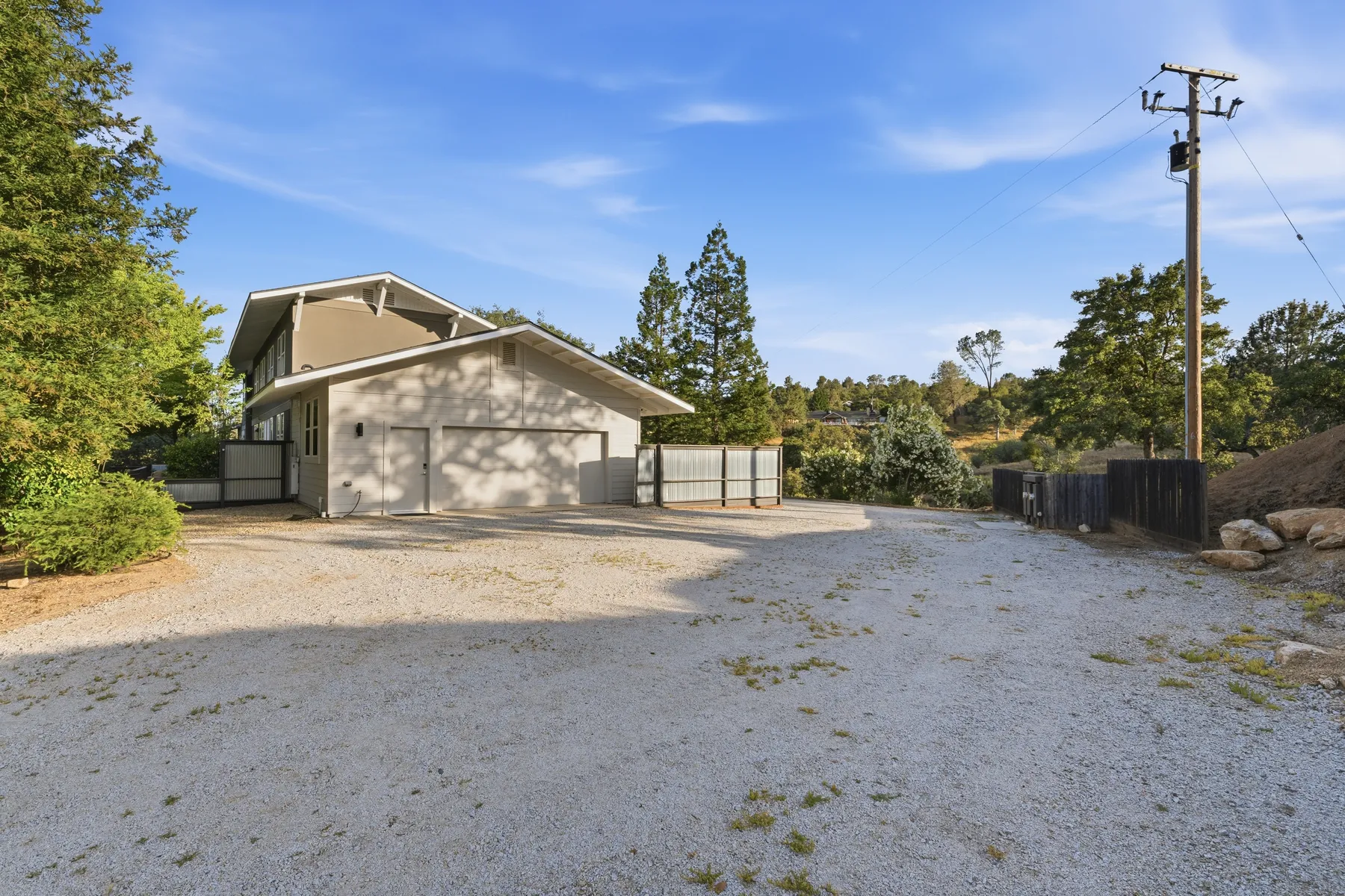 Photo 32 of 134, 41819 Lilley Mountain Dr, Coarsegold, CA 93614