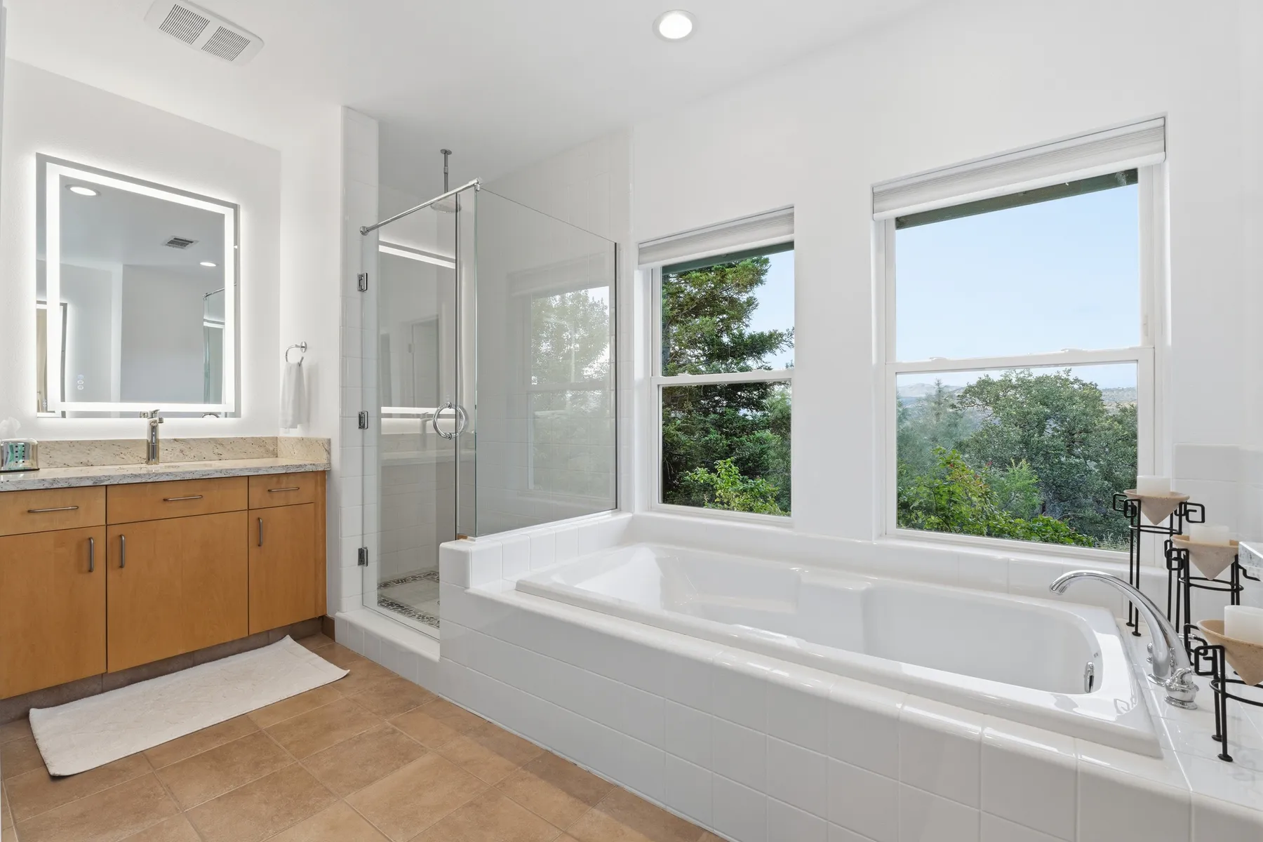 Photo 85 of 134, 41819 Lilley Mountain Dr, Coarsegold, CA 93614