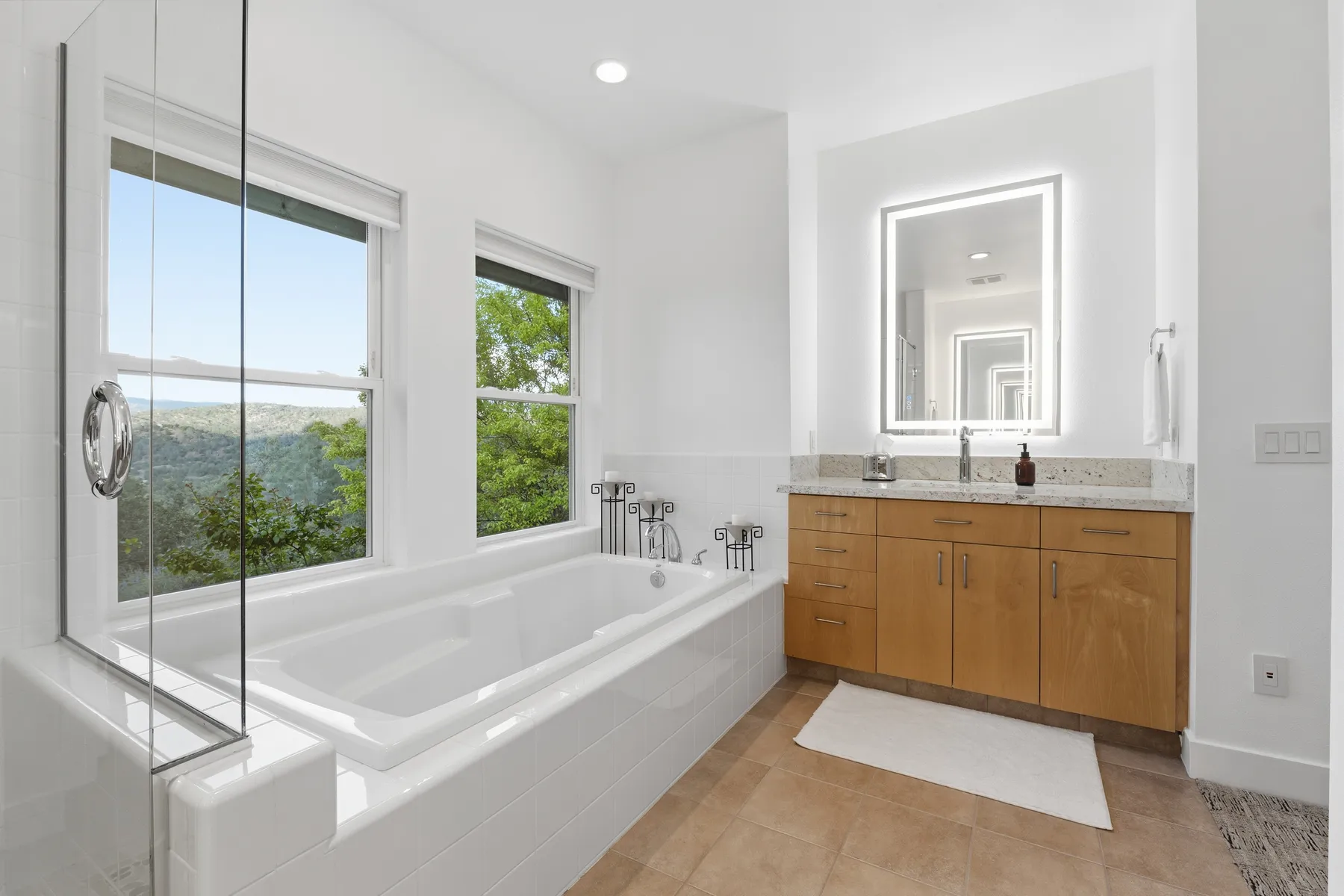 Photo 86 of 134, 41819 Lilley Mountain Dr, Coarsegold, CA 93614