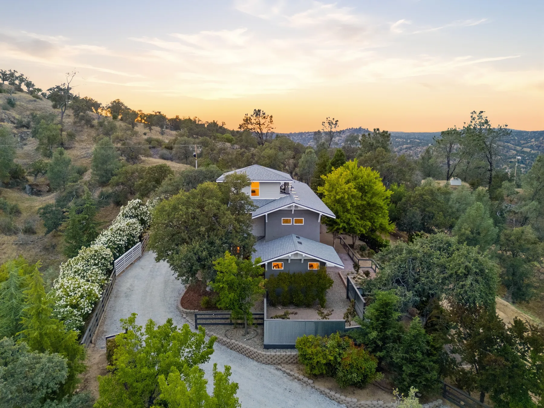 Photo 105 of 134, 41819 Lilley Mountain Dr, Coarsegold, CA 93614