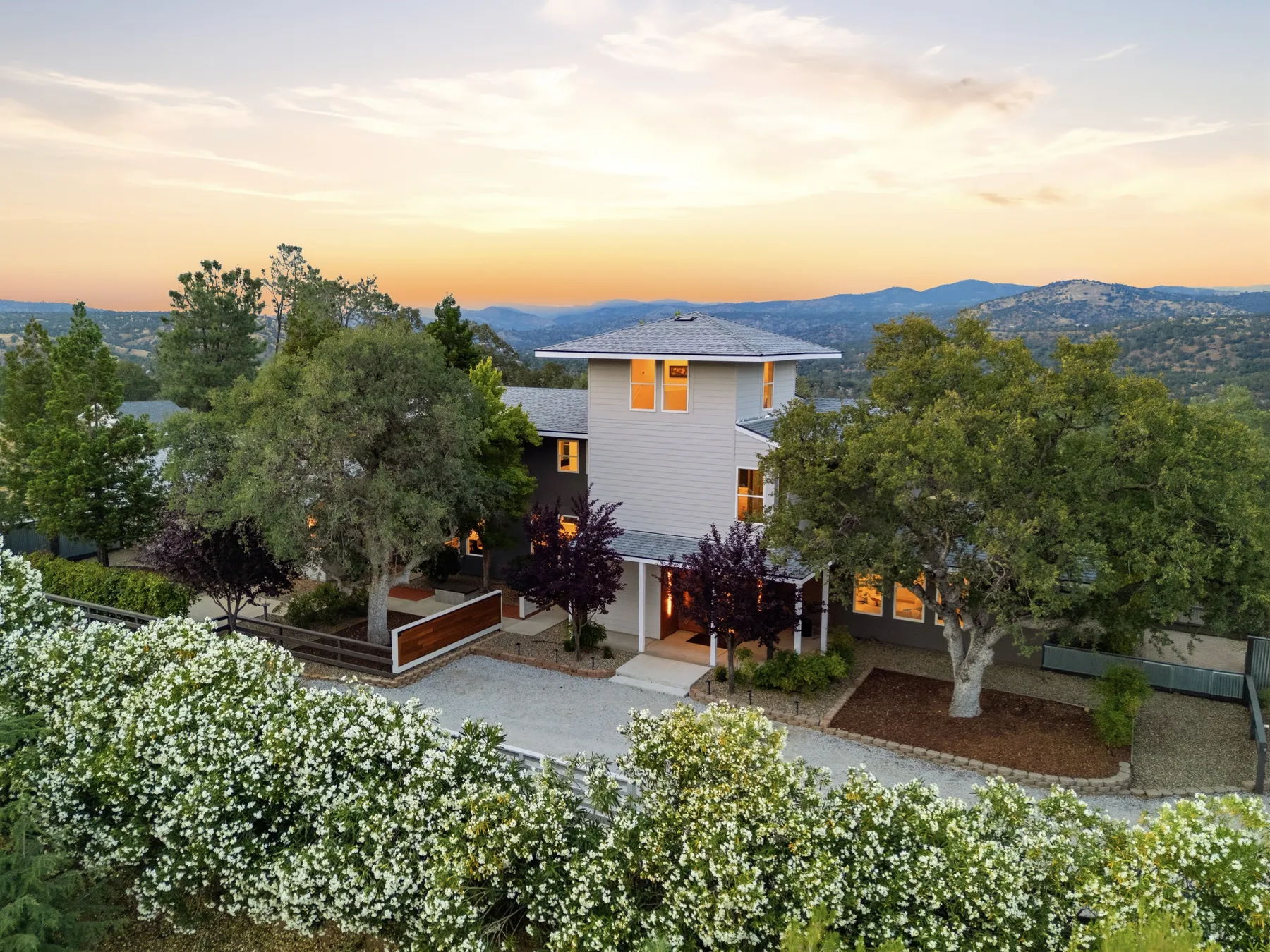 Photo 106 of 134, 41819 Lilley Mountain Dr, Coarsegold, CA 93614