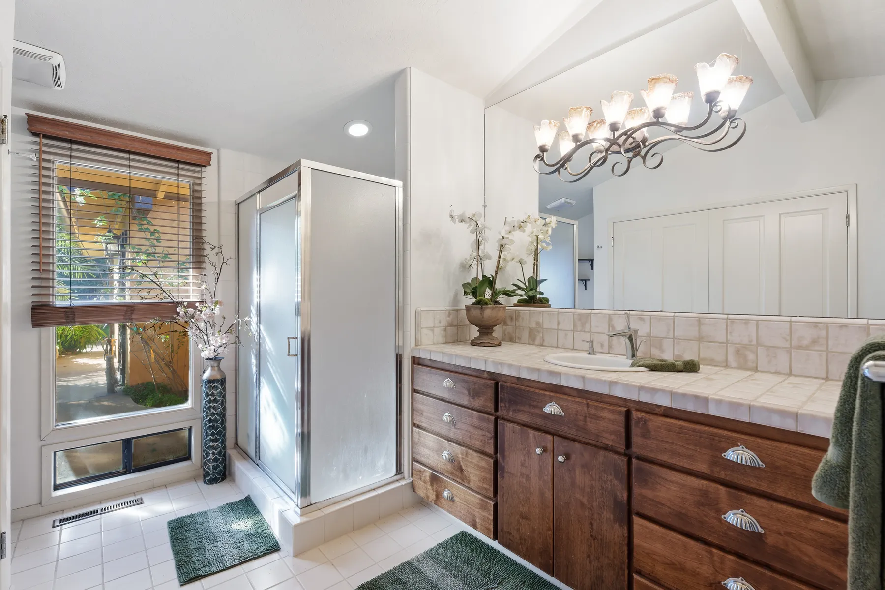 Photo 31 of 102, 5151 N Van Ness Blvd, Fresno, CA 93711