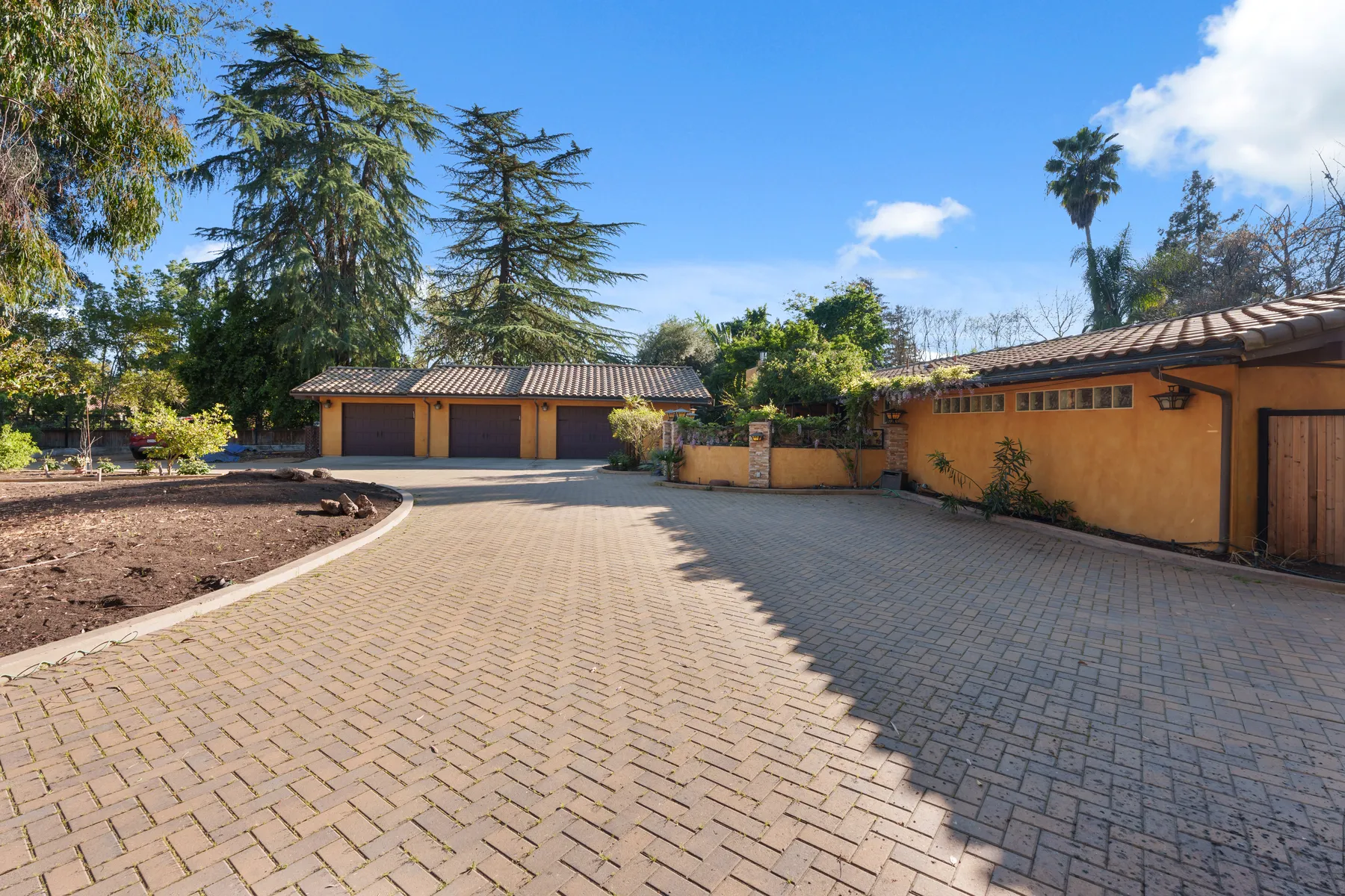 Photo 48 of 102, 5151 N Van Ness Blvd, Fresno, CA 93711