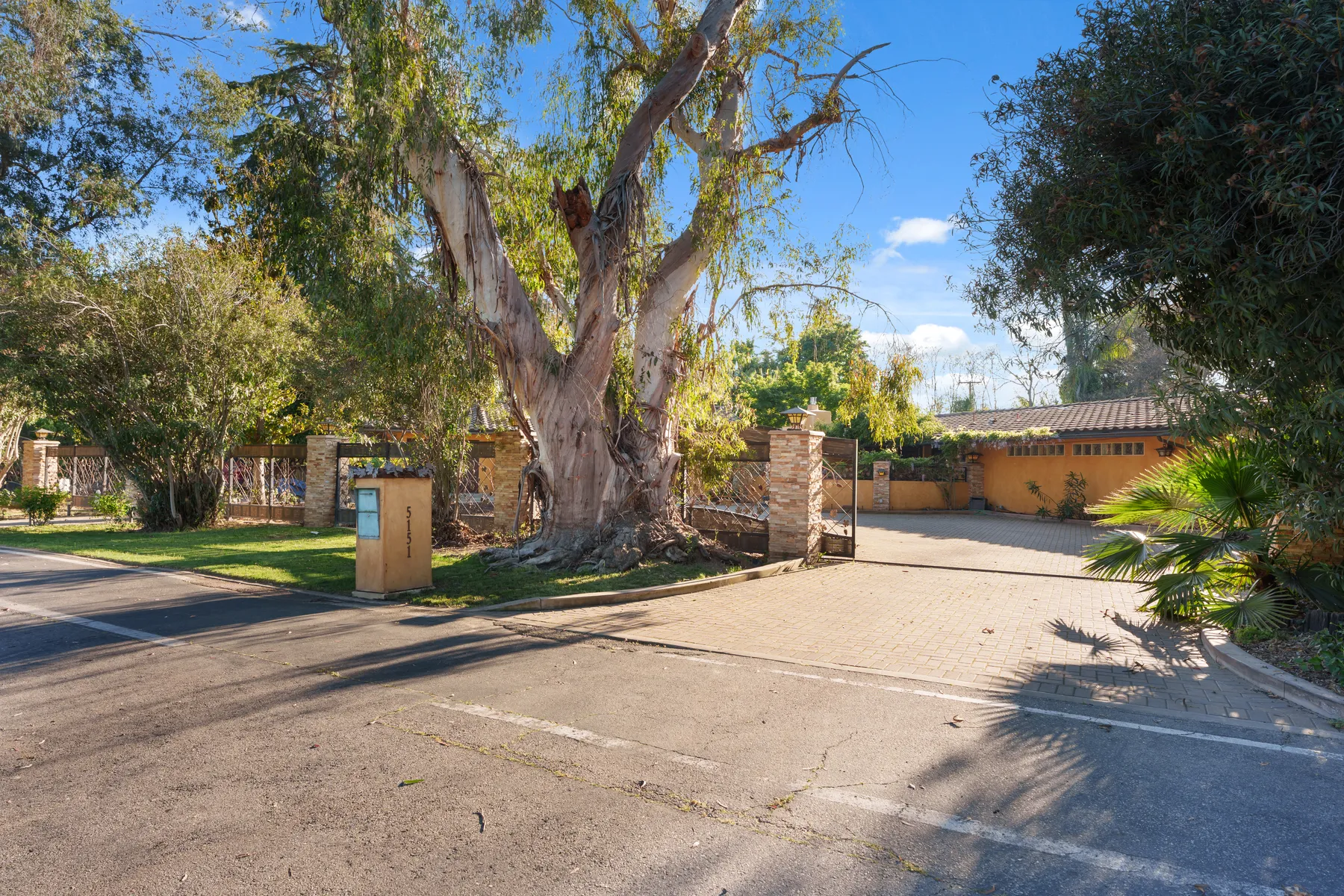 Photo 70 of 102, 5151 N Van Ness Blvd, Fresno, CA 93711