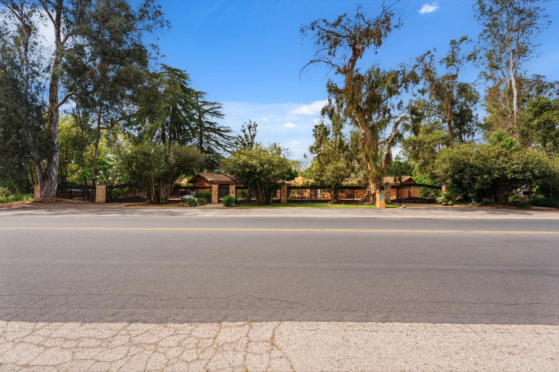 Photo 76 of 102, 5151 N Van Ness Blvd, Fresno, CA 93711