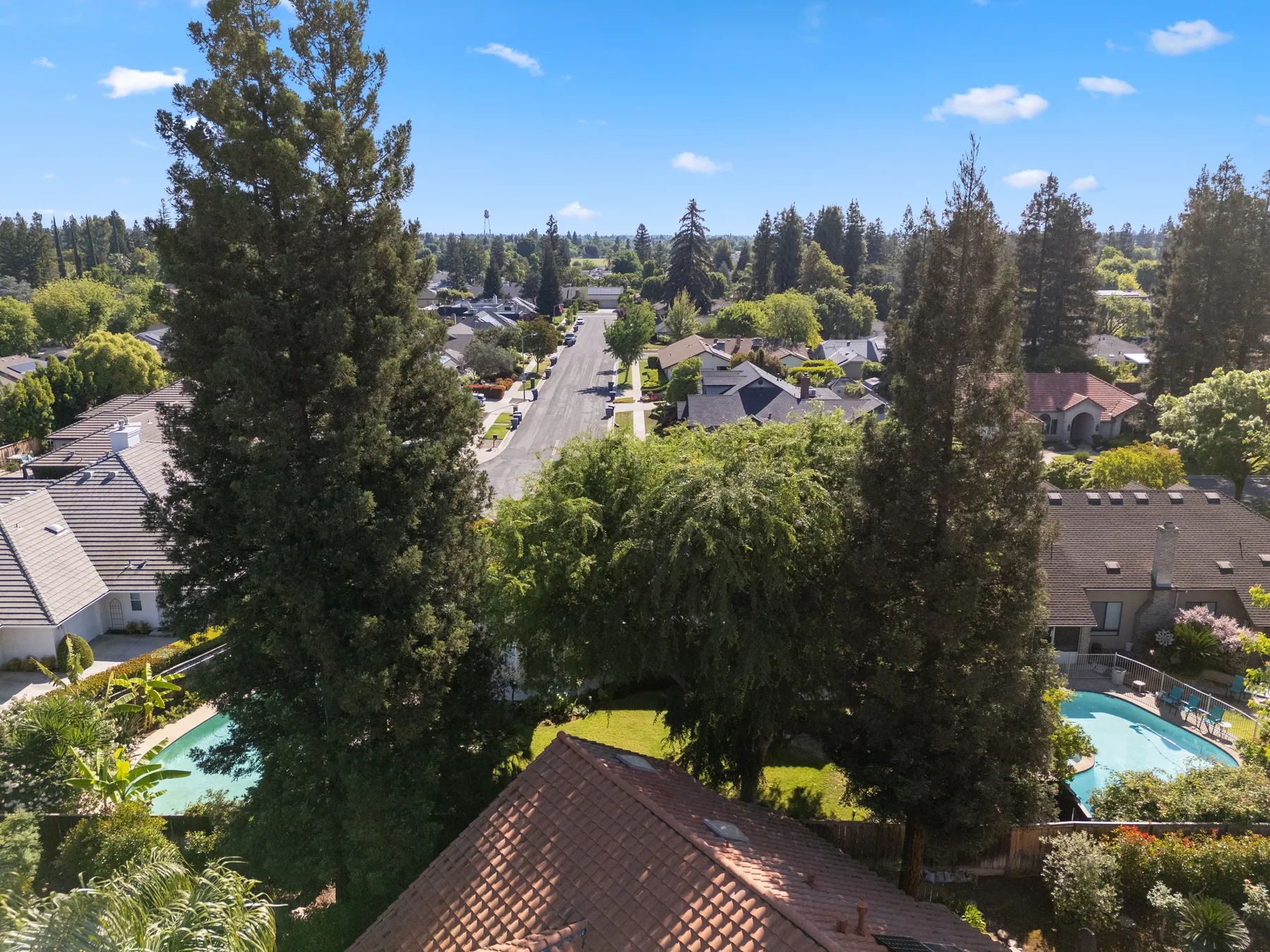 Photo 11 of 74, 7273 N Durant Ave, Fresno, CA 93711
