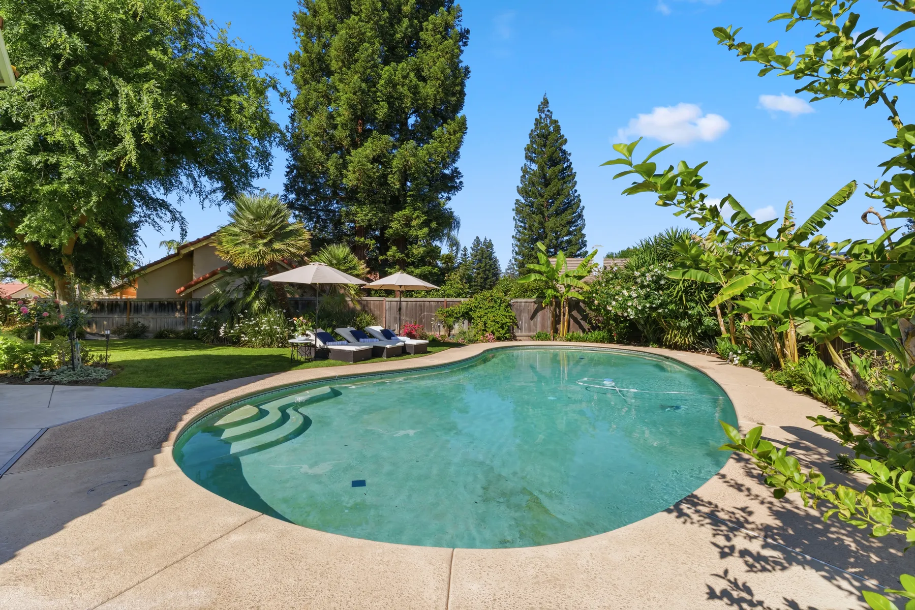 Photo 32 of 74, 7273 N Durant Ave, Fresno, CA 93711