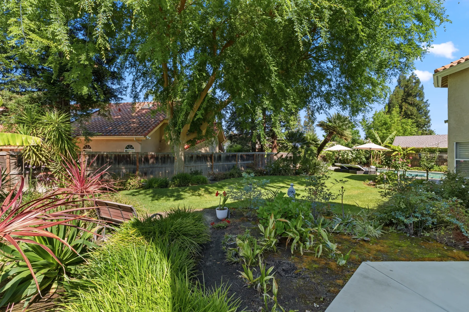 Photo 39 of 74, 7273 N Durant Ave, Fresno, CA 93711