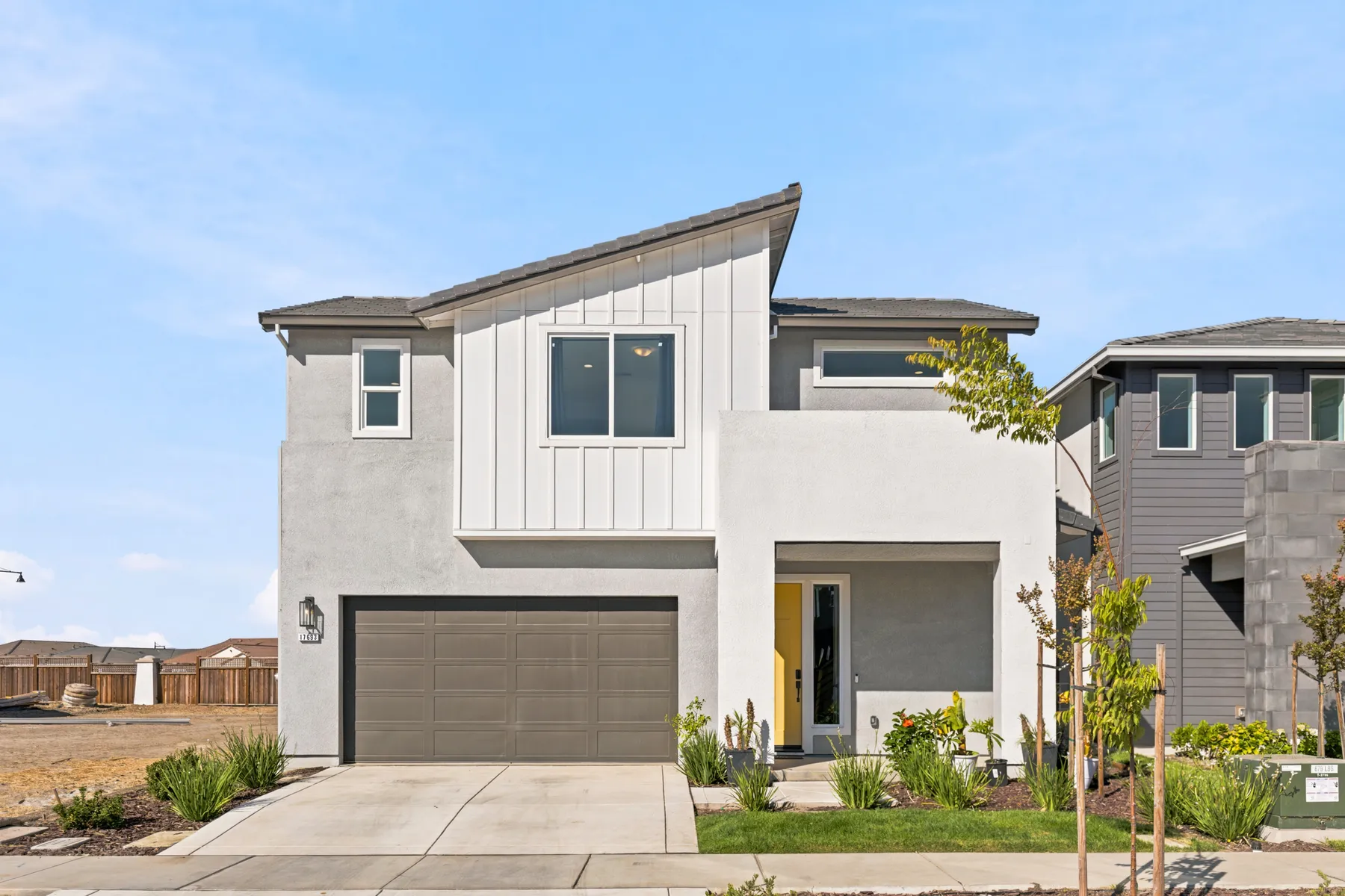 Photo 2 of 67, 17693 Bushwick Ln, Lathrop, CA 95330