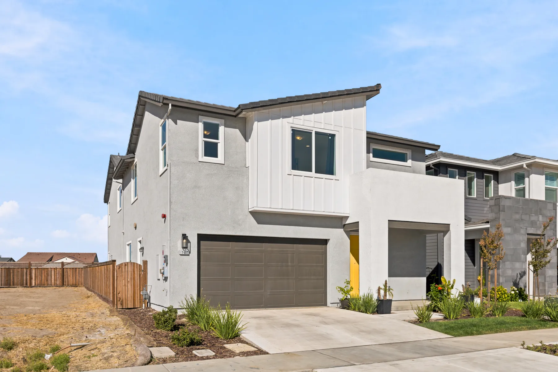 Photo 3 of 67, 17693 Bushwick Ln, Lathrop, CA 95330
