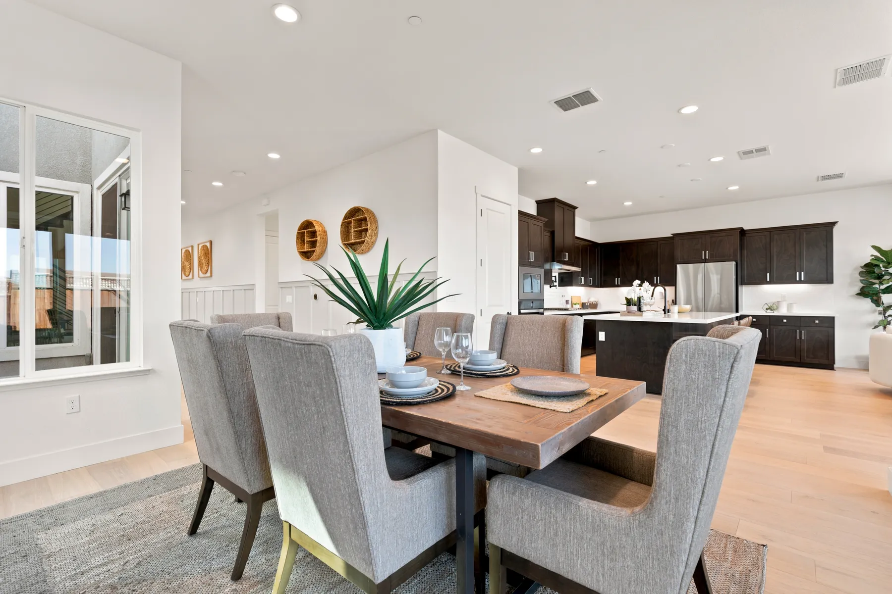 Photo 17 of 67, 17693 Bushwick Ln, Lathrop, CA 95330
